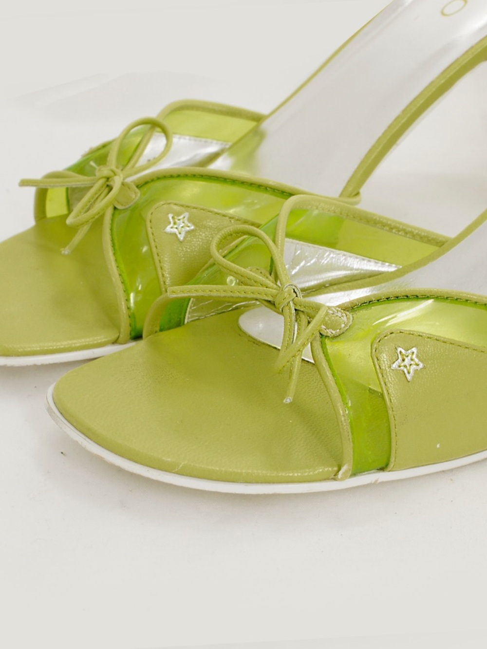 Vintage 00s 90s Y2K Lime Green Mules Star Charm Bow Peep Toe Kitten Heel Shoes - Picture 2 of 6